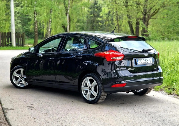 Ford Focus cena 34800 przebieg: 118000, rok produkcji 2015 z Kraków małe 596